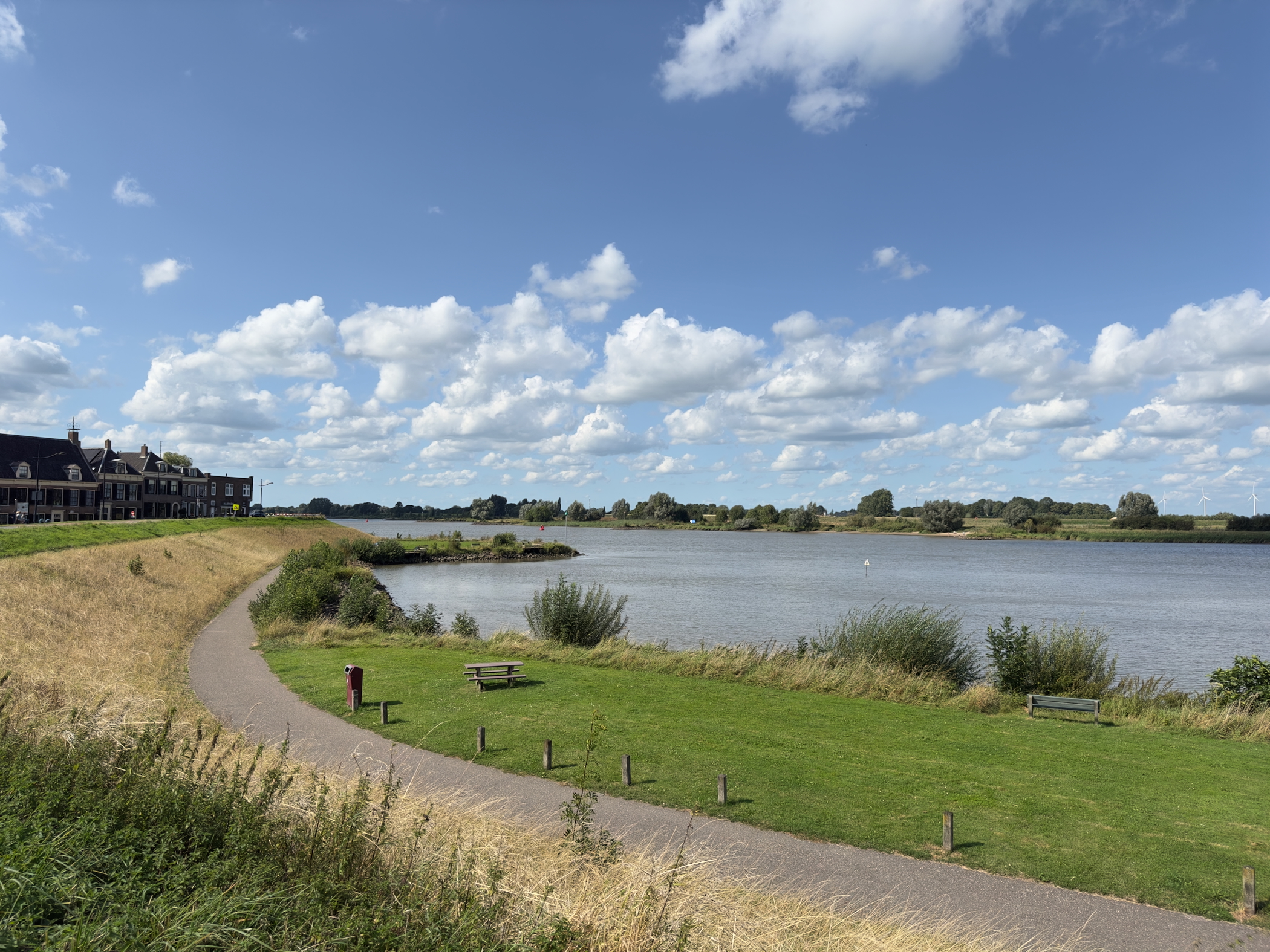 Old Maas 3